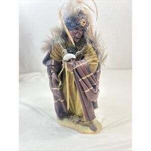 Grandeur Noel 2002 FABRIC MACHE Nativity Set Wise Men Replacement Piece